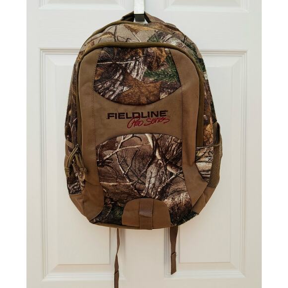 Fieldline Pro Series Camo Hunting Gear Daypack Backpack, 18"×15"×6.5" - Picture 1 of 7
